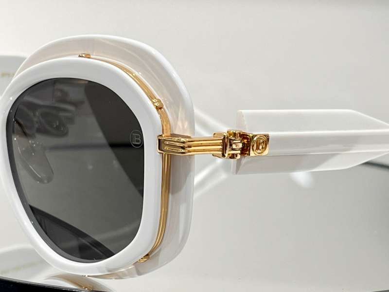 Picture of Balmain Sunglasses _SKUfw52331928fw
